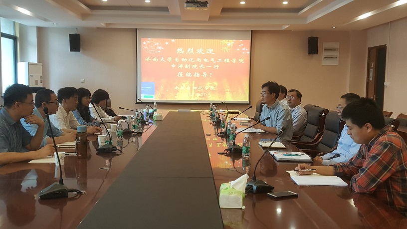 2017-5-11-济南大学自动化与电气工程学院申涛副院长一行来院交流 (2).jpg